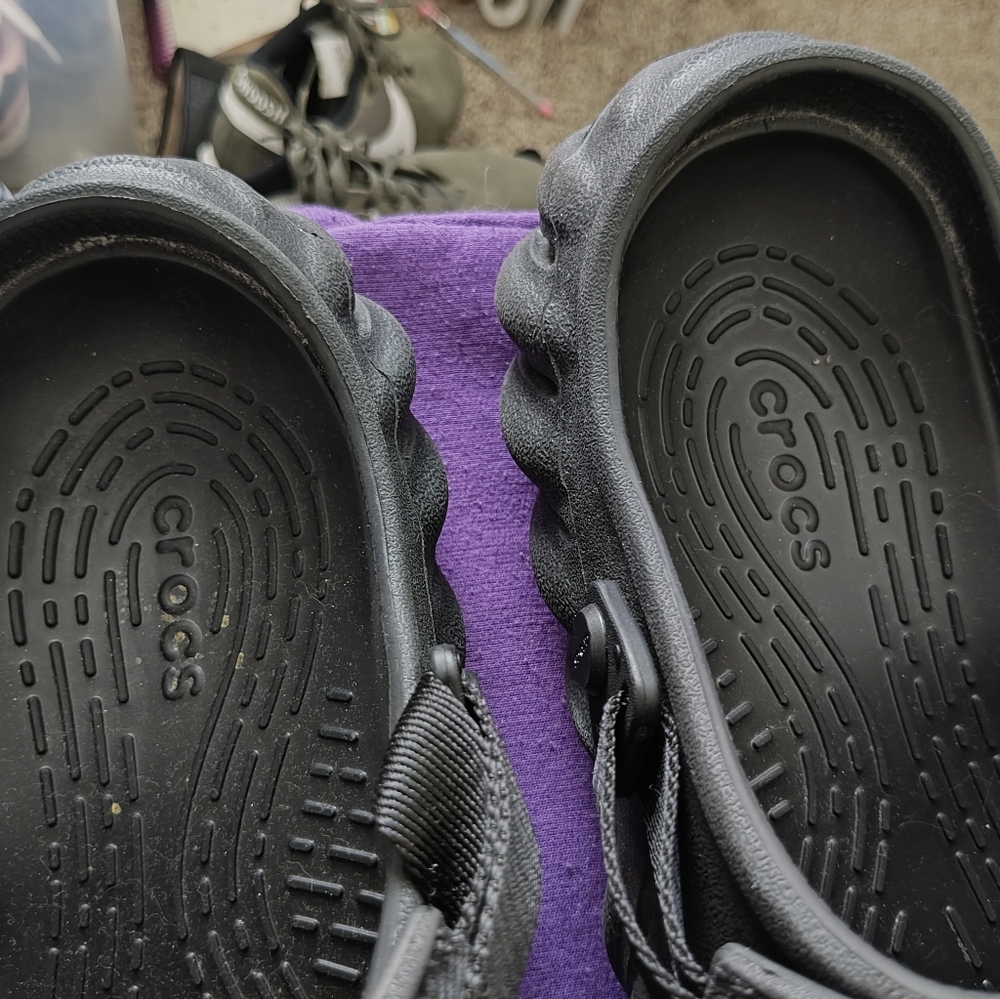 Crocs - Picture 5 of 8